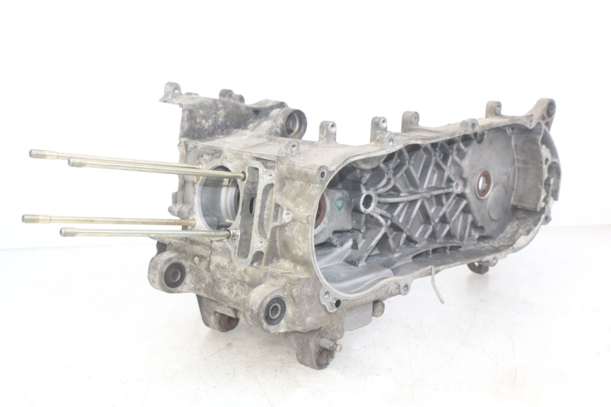 photo de ENGINE LOWER CASING SYM FIDDLE 3 III 125 (2014 - 2020)