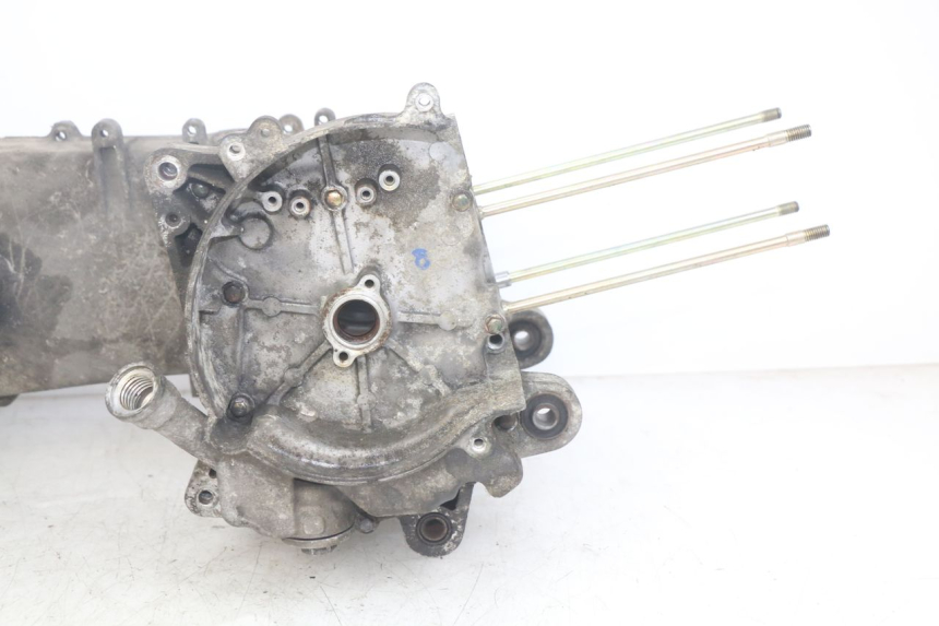 photo de ENGINE LOWER CASING SYM FIDDLE 3 III 125 (2014 - 2020)