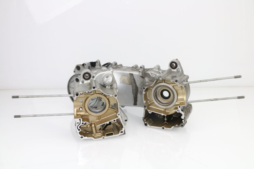 photo de ENGINE CRANKCASE SYM GTS 125 (2005 - 2008)