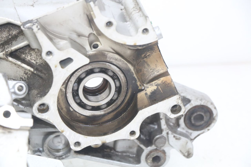 photo de ENGINE LOWER CASING SYM JET EURO X 2T 50 (2003 - 2007)