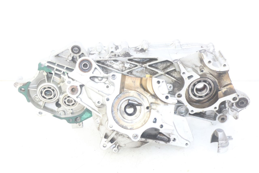 photo de ENGINE LOWER CASING SYM JET EURO X 2T 50 (2003 - 2007)