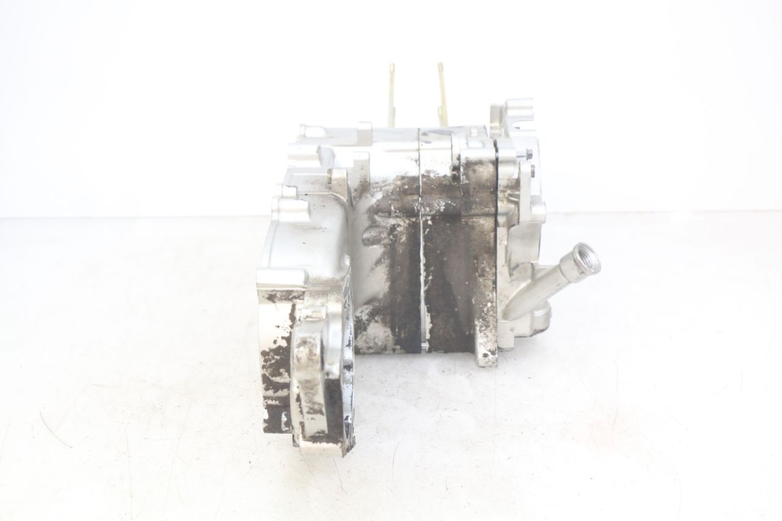 photo de ENGINE LOWER CASING SYM MIO 50 (2011 - 2017)