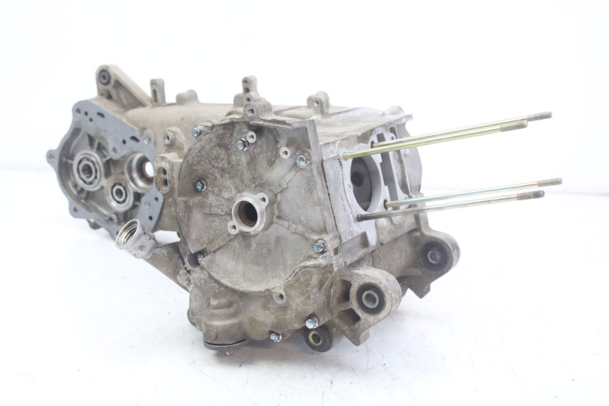 photo de ENGINE BOTTOM CASE SYM ORBIT 2 4T 50 (2018 - 2022)