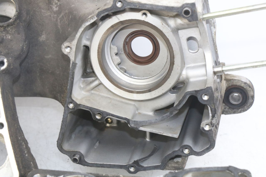 photo de ENGINE LOWER CRANKCASE SYM SYMPHONY 125 (2009 - 2015)