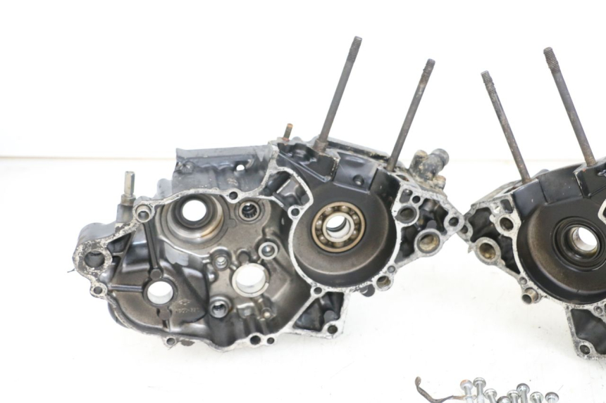 photo de ENGINE CRANKCASE SUZUKI TS X 80 (1984 - 1988)