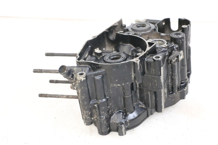 photo de ENGINE CRANKCASE SUZUKI TS X 80 (1984 - 1988)