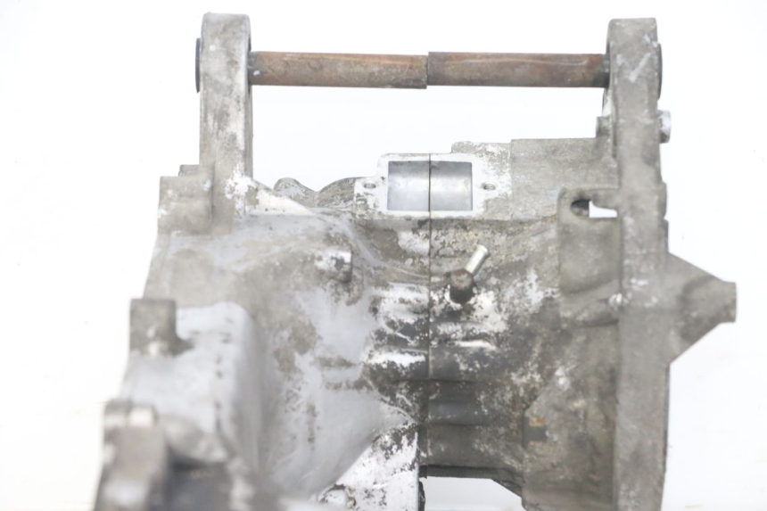 photo de ENGINE LOWER CASING PEUGEOT VIVACITY NEW 2T 50 (2008 - 2017)