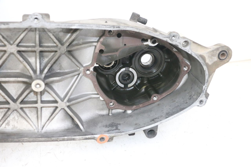 photo de BOTTOM ENGINE CASING YAMAHA XMAX X-MAX 125 (2006 - 2009)