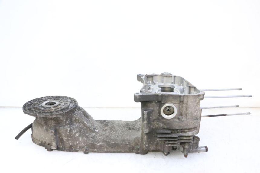 photo de ENGINE LOWER CASING YAMAHA X-MAX XMAX 250 (2006 - 2009)