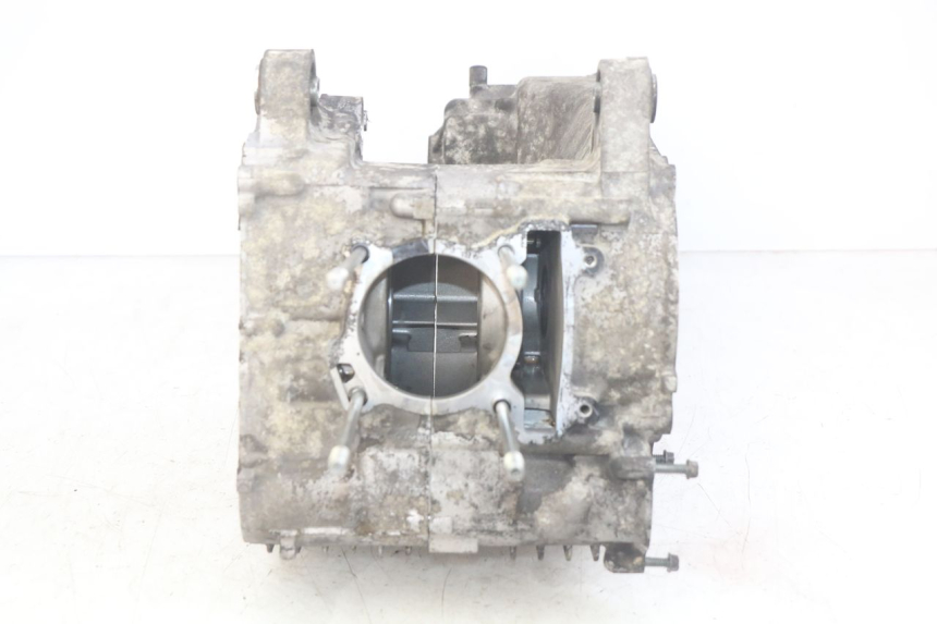 photo de BOTTOM ENGINE CASING YAMAHA XMAX X-MAX 125 (2006 - 2009)