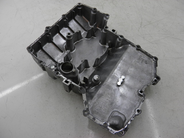 photo de ENGINE CRANKCASE YAMAHA FJR 1300 (2004 - 2005)