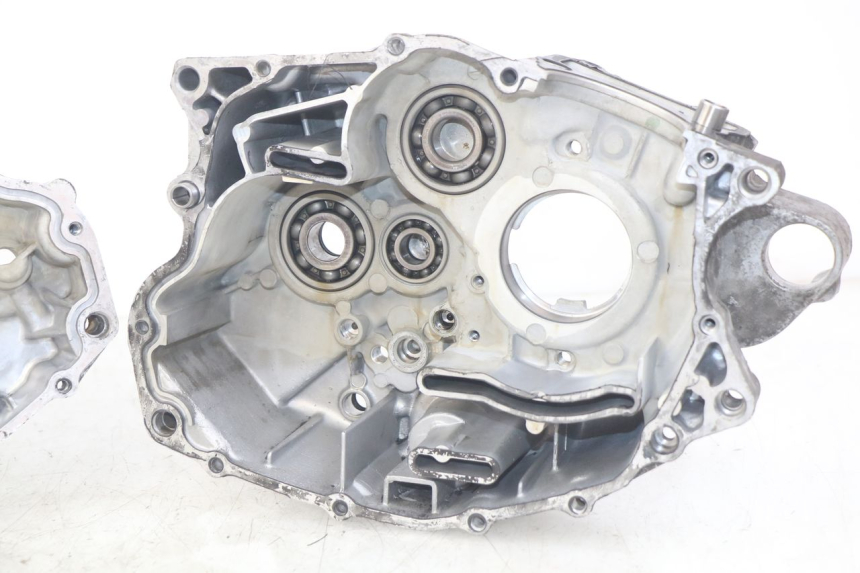 photo de ENGINE LOWER CASING YAMAHA SR 125 (1996 - 2003)