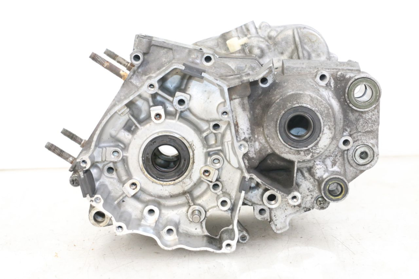 photo de ENGINE LOWER CASING YAMAHA TDR DELTABOX 125 (1993 - 2003)