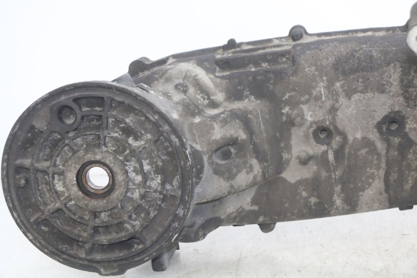 photo de ENGINE LOWER CASING YAMAHA X-MAX XMAX 250 (2006 - 2009)