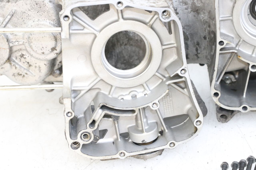 photo de ENGINE CRANKCASE YAMAHA X-MAX XMAX 125 (2010 - 2014)