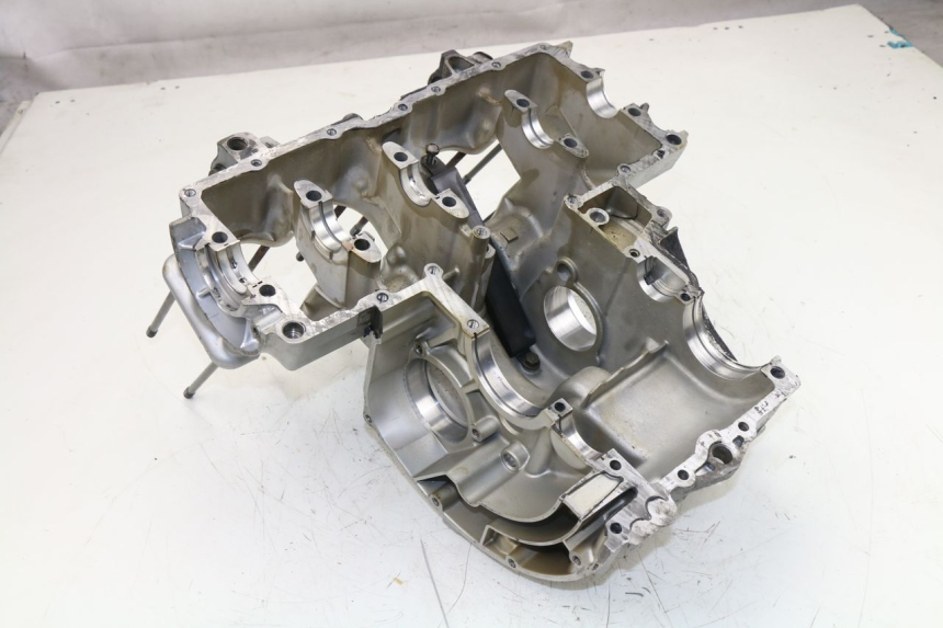 photo de ENGINE CRANKCASE YAMAHA XJS DIVERSION 600 (1997 - 1999)