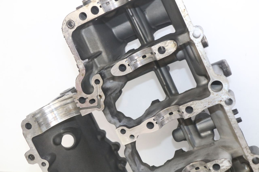 photo de ENGINE LOWER CASING YAMAHA YZF R1 1000 (2007 - 2008)