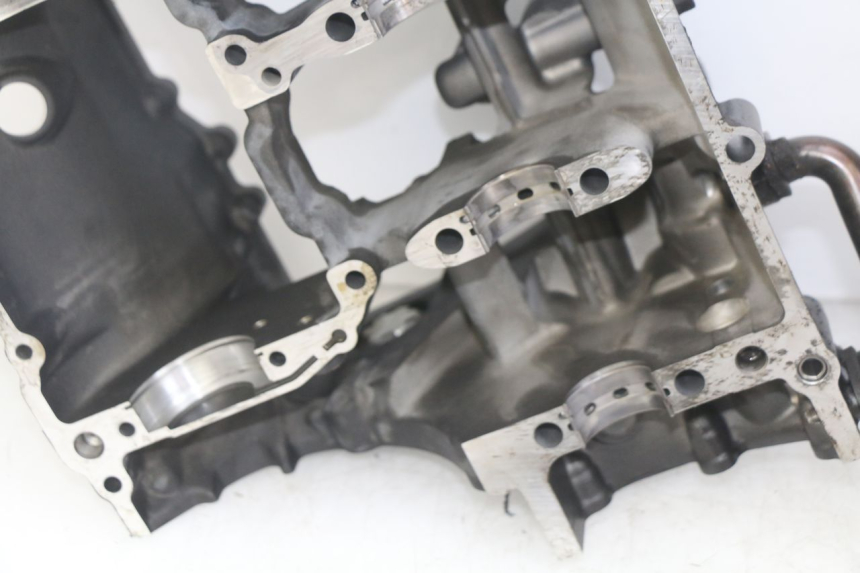 photo de ENGINE LOWER CASING YAMAHA YZF R1 1000 (2007 - 2008)