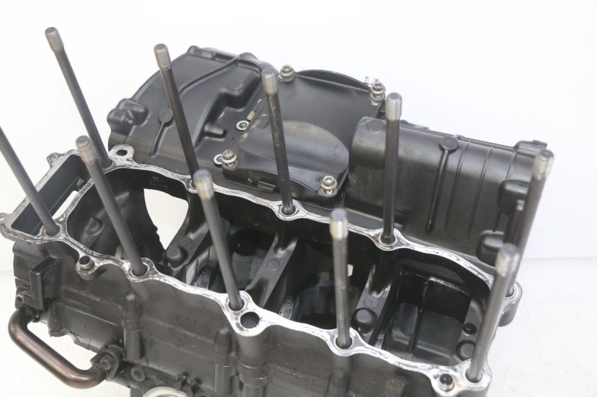 photo de ENGINE LOWER CASING YAMAHA YZF R1 1000 (2007 - 2008)