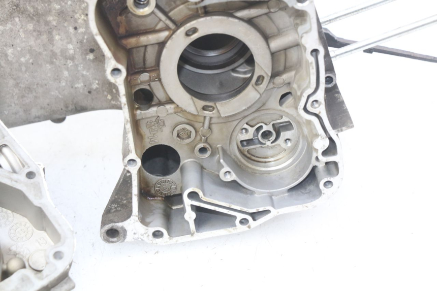 photo de ENGINE LOWER CASING YAMASAKI YM T 125 (2015 - 2020)
