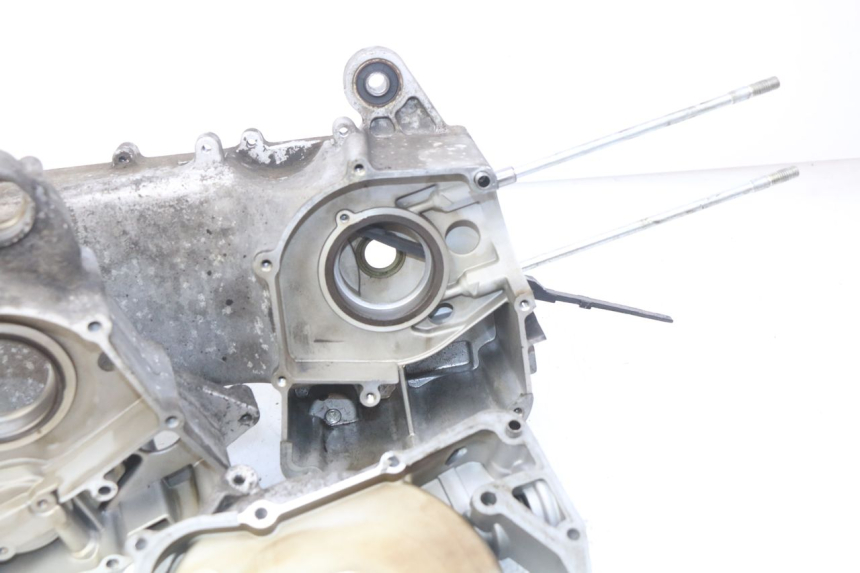 photo de ENGINE LOWER CASING YAMASAKI YM T 125 (2015 - 2020)