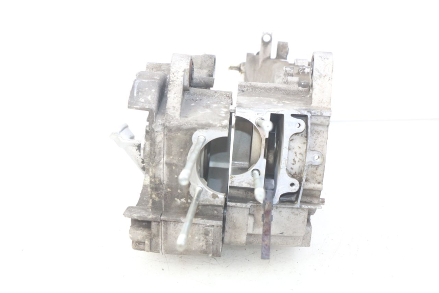 photo de ENGINE LOWER CASING YAMASAKI YM T 125 (2015 - 2020)