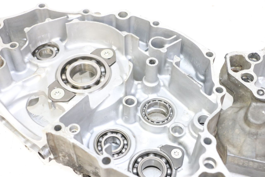 photo de ENGINE CRANKCASE YAMAHA YZ-F YZF 250 (2014 - 2018)