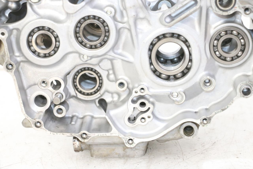 photo de ENGINE CRANKCASE YAMAHA YZ-F YZF 250 (2014 - 2018)