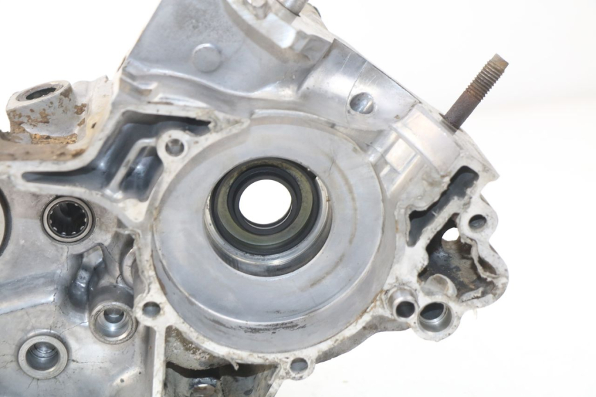 photo de ENGINE CRANKCASE YAMAHA YZ 85 (2002 - 2018)
