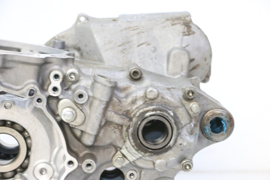 photo de ENGINE CRANKCASE YAMAHA YZF YZ-F 450 (2014 - 2016)