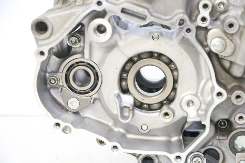 photo de ENGINE CRANKCASE YAMAHA YZF YZ-F 450 (2014 - 2016)