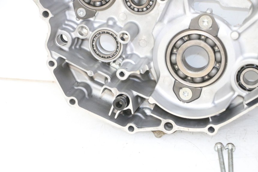 photo de ENGINE CRANKCASE YAMAHA YZF YZ-F 450 (2014 - 2016)