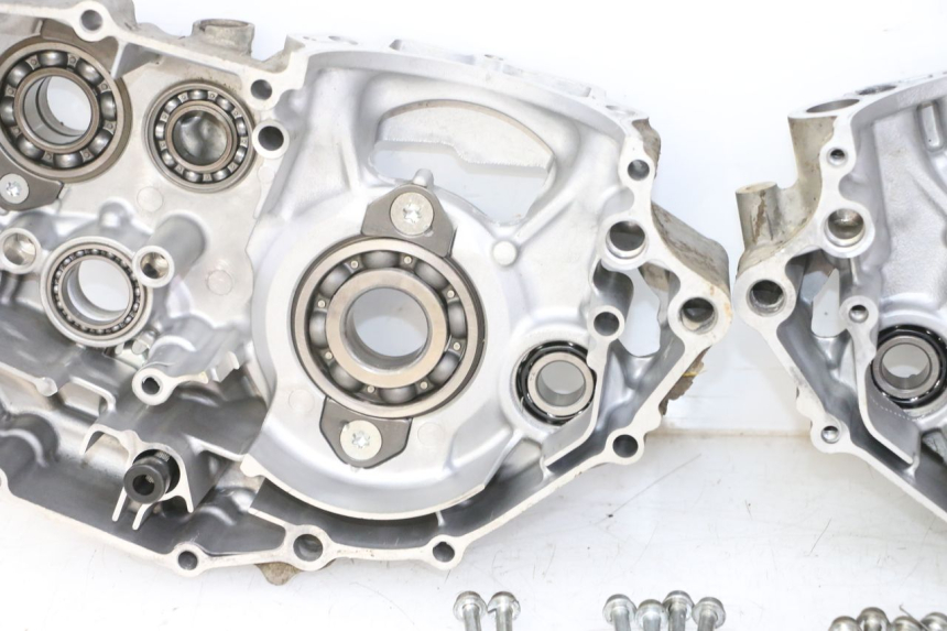 photo de ENGINE CRANKCASE YAMAHA YZF YZ-F 450 (2014 - 2016)