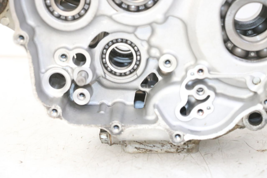 photo de ENGINE CRANKCASE YAMAHA YZF YZ-F 450 (2014 - 2016)