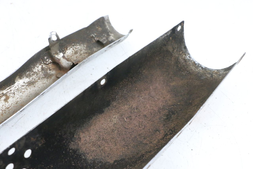 photo de EXHAUST COVER KYMCO ZING 125 (1997 - 2003) - Alternative perspective