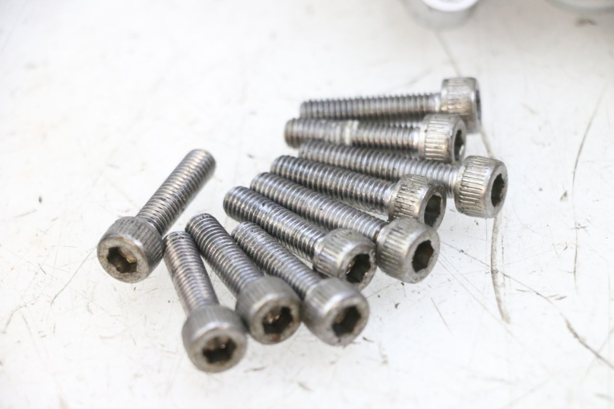 photo de CLUTCH COVER YAMAHA FZ6 N FAZER 600 (2004 - 2006)