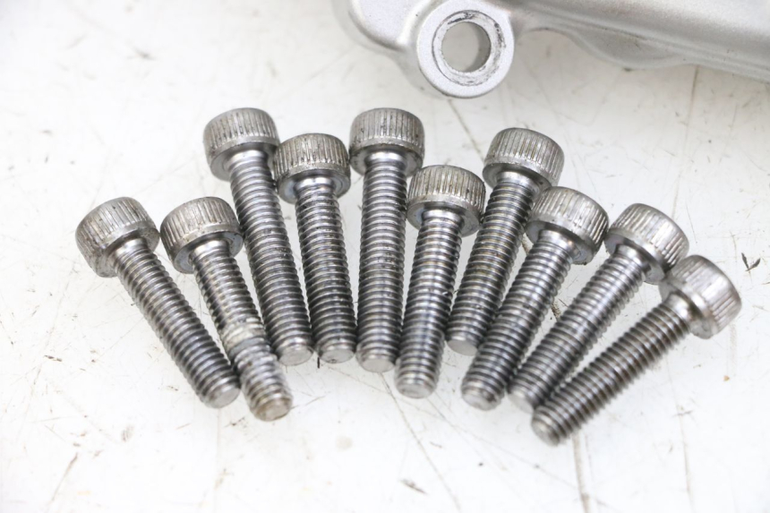 photo de CLUTCH COVER YAMAHA FZ6 N FAZER 600 (2004 - 2006)