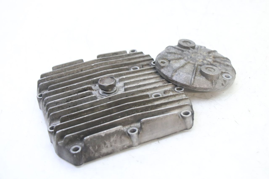 photo de ENGINE OIL COVER SUZUKI GS GSE 500 (2001 - 2003)