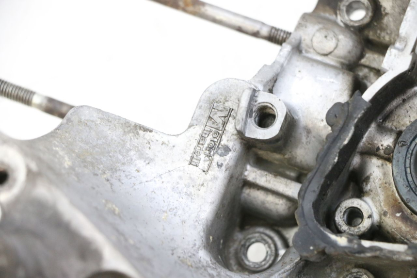 photo de RIGHT ENGINE COVER MBK BOOSTER SPIRIT 50 (2004 - 2017) - Markings and original references