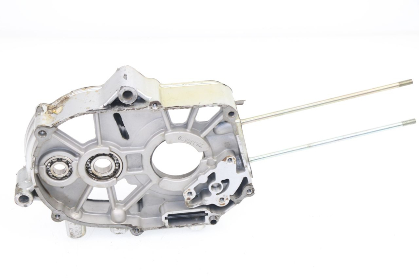 photo de RIGHT ENGINE CRANKCASE CHINESE QUAD ENFANT ATV PUMA 70