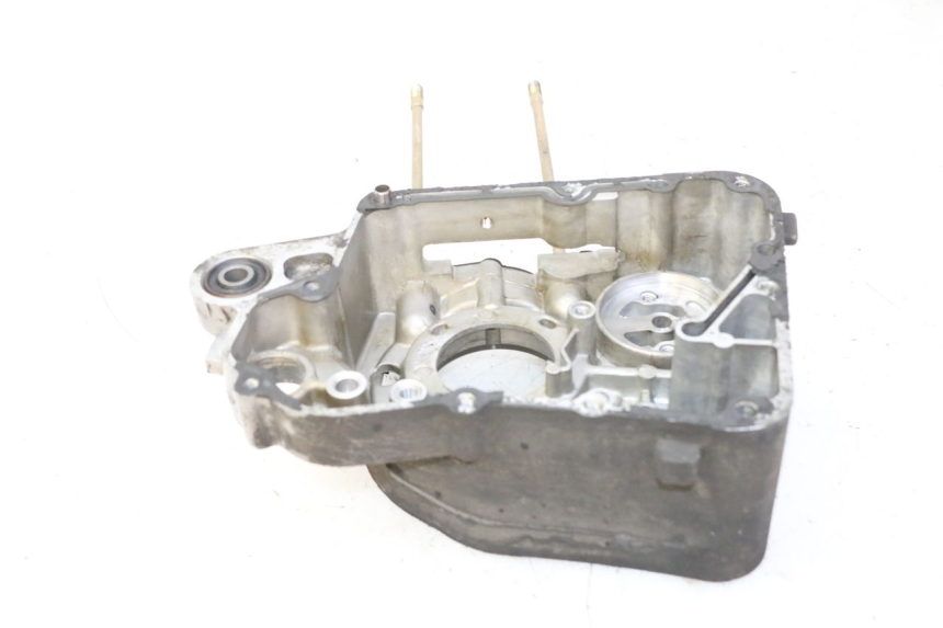 photo de RIGHT ENGINE CRANKCASE KYMCO GRAND DINK 125 (2008 - 2014)