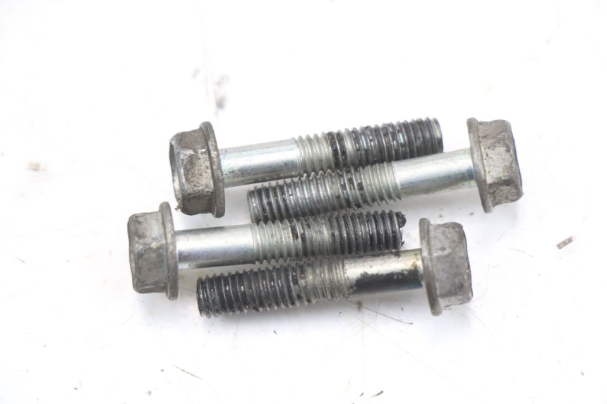 photo de RIGHT ENGINE CRANKCASE HONDA FJS SILVER WING SILVERWING 400 (2005 - 2008)
