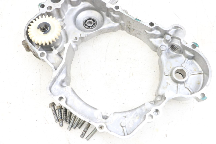 photo de RIGHT ENGINE CRANKCASE KAWASAKI KDX 125 (1990 - 1991)