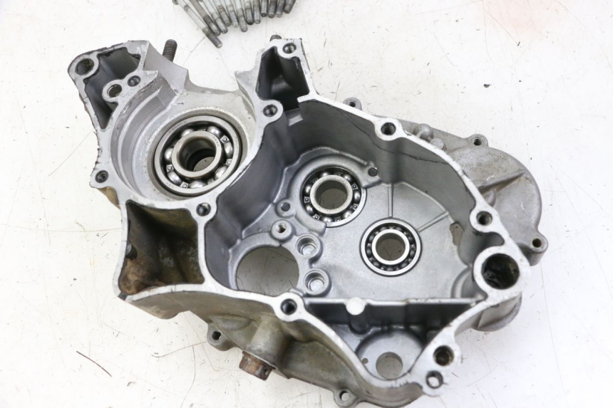 photo de RIGHT ENGINE CRANKCASE KAWASAKI KX 65 (2000 - 2019)