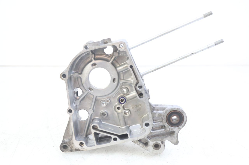 photo de RIGHT ENGINE COVER KYMCO AGILITY 16+ 4T 50 (2018 - 2023)