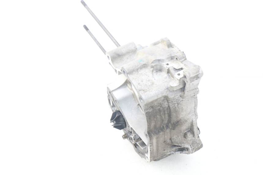 photo de RIGHT ENGINE CRANKCASE PEUGEOT SATELIS 125 (2013 - 2018)