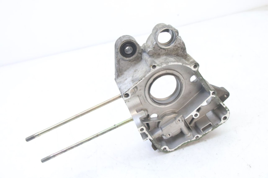 photo de RIGHT ENGINE CRANKCASE PEUGEOT VIVACITY 125 (2010 - 2017)
