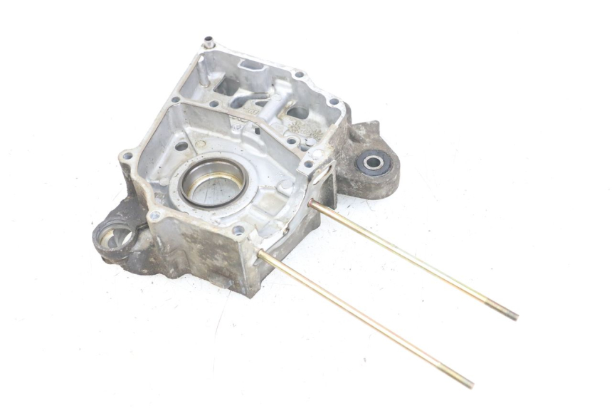 photo de RIGHT ENGINE CRANKCASE SYM FIDDLE 2 50 (2008 - 2013)