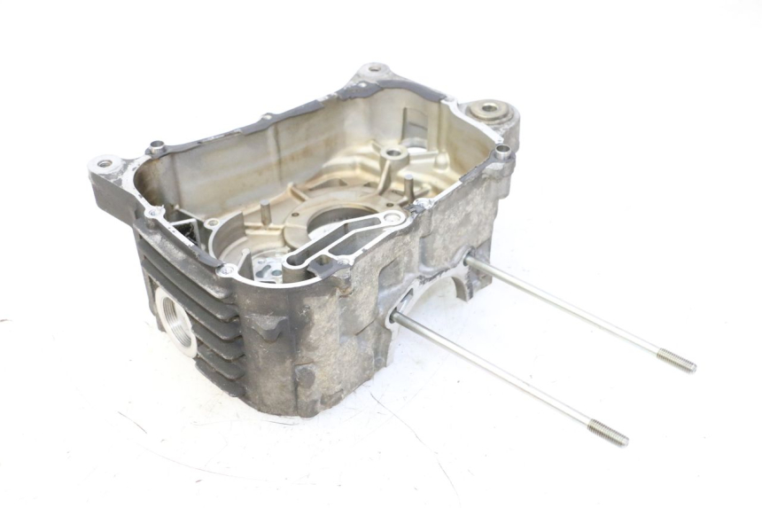 photo de RIGHT ENGINE CRANKCASE YAMAHA X-MAX XMAX 125 (2010 - 2014)