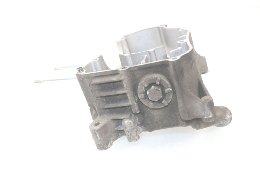 photo de RIGHT ENGINE CRANKCASE YAMAHA YP MAJESTY 125 (2002 - 2006)